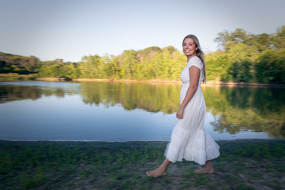 Wauwatosa Senior Pictures,  Motion, Lake, Reflection