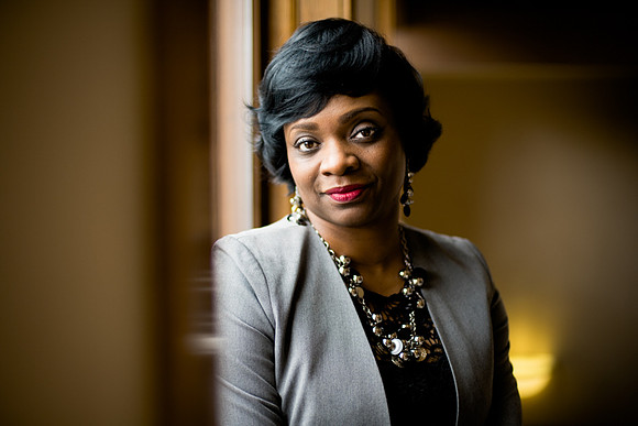 Corporate Portrait Woman