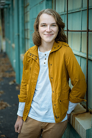 Pius XI Catholic High School Senior Portrait, Wauwatosa